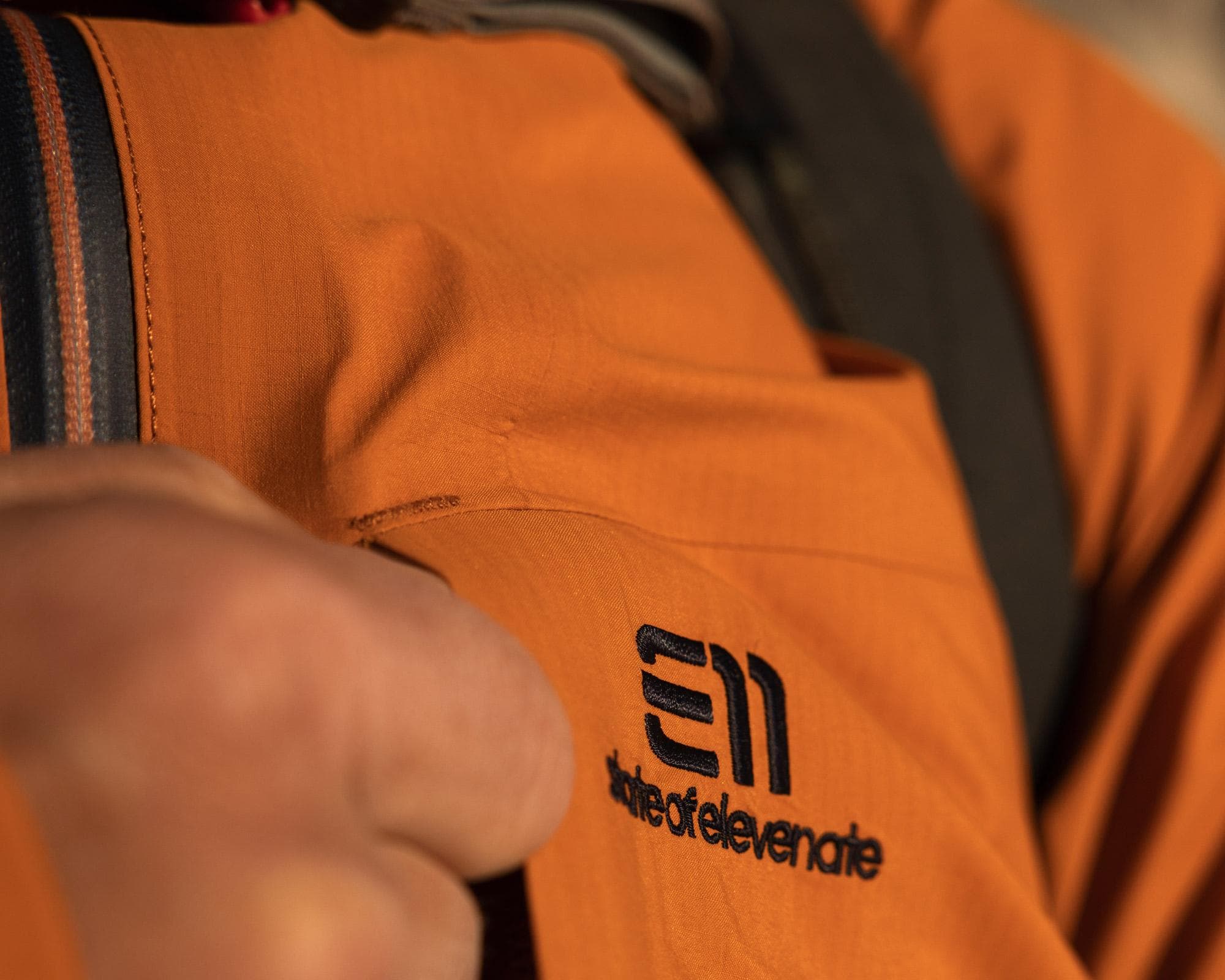 water-resistant-water-repellent-waterproof