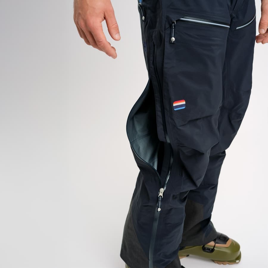 251-23699_6-m_bec-de-rosses-xi-pants_2583_jpg