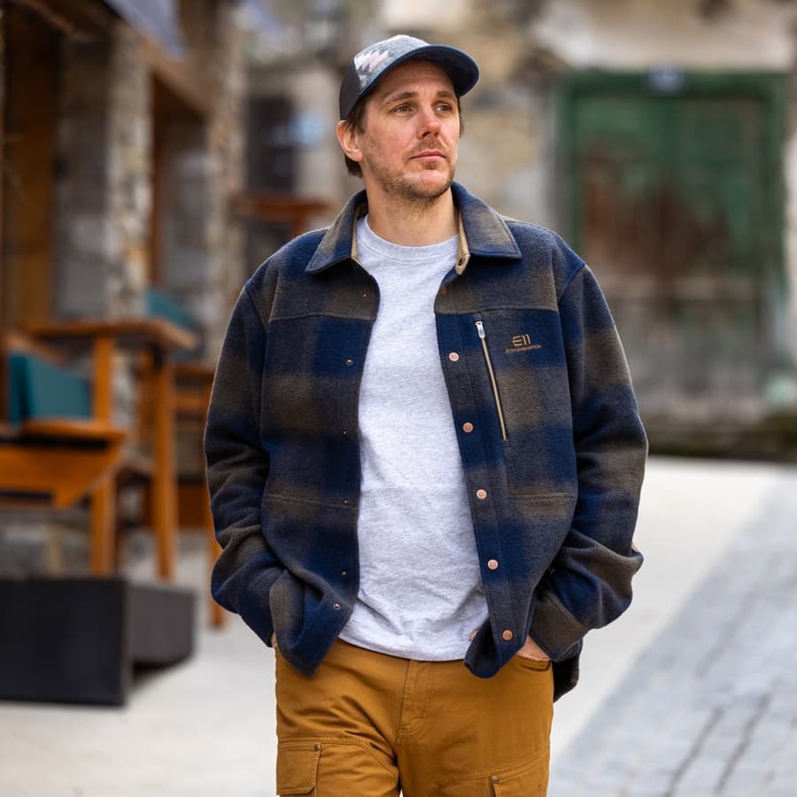 u_glisse_wool_shirt_-c-martinolson-5291_8436_jpg