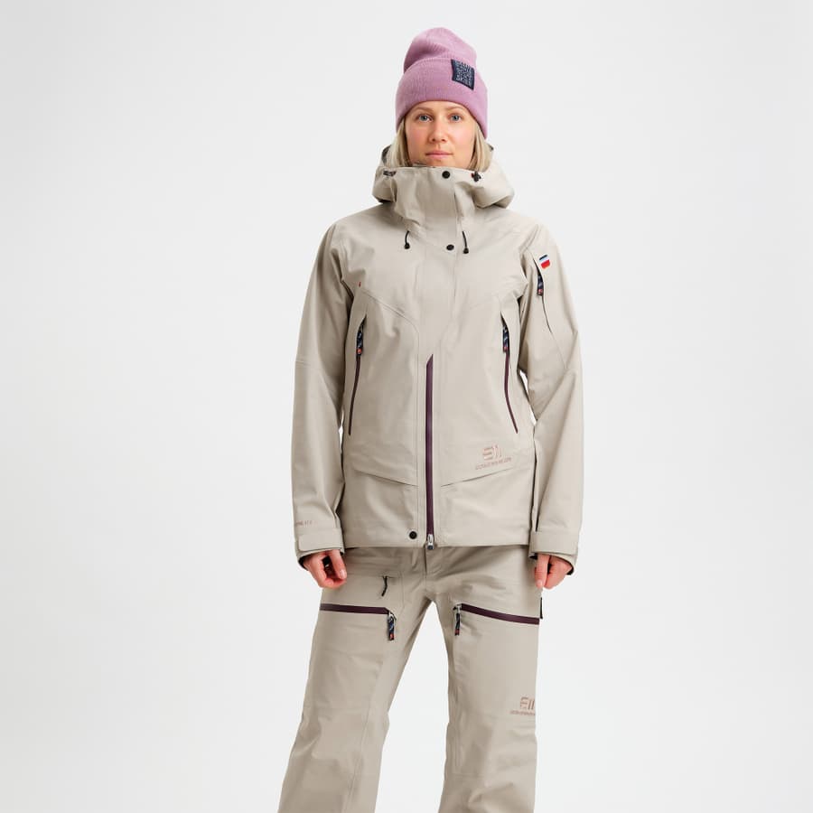 645_b327c0b4b5-110-21001_2-square